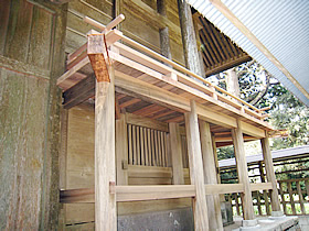 神社の回廊